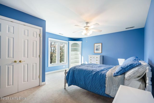 7909 Kendrick Crossing Ln, Louisville, KY 40291