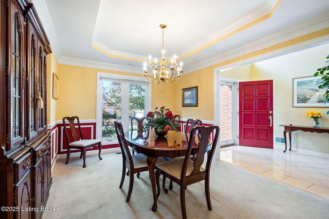 7909 Kendrick Crossing Ln, Louisville, KY 40291