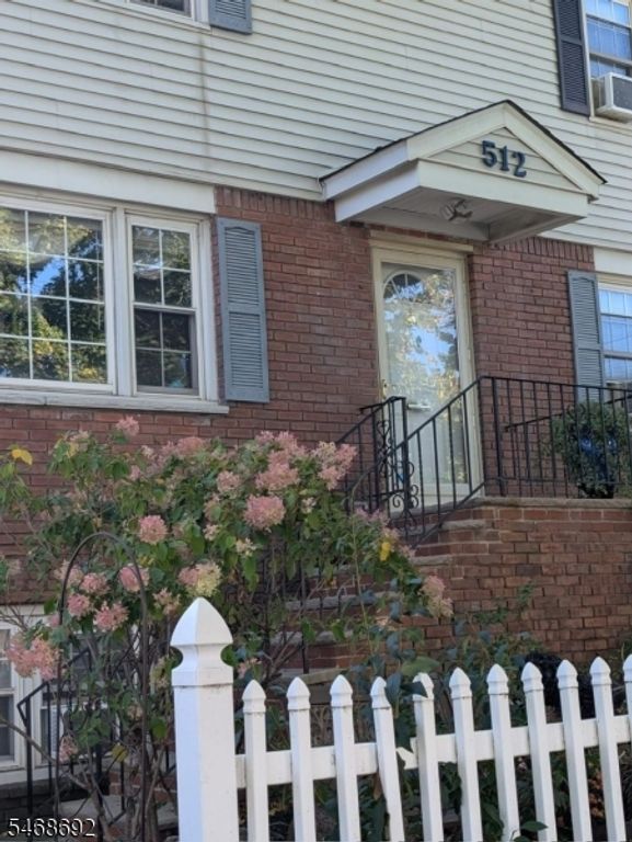 514 Monroe St, City Of Orange Twp., NJ 07050 — exterior