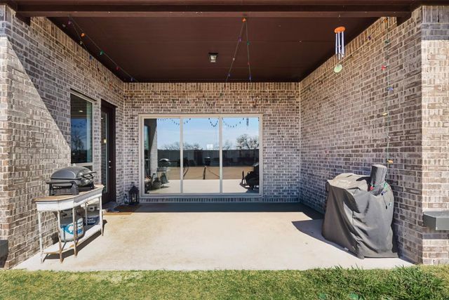 209 Chesapeake Drive, Forney, TX 75126