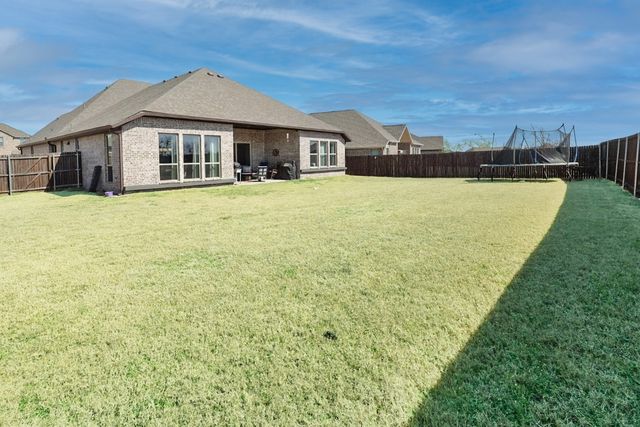 209 Chesapeake Drive, Forney, TX 75126