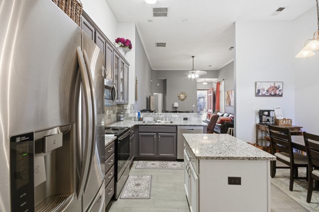 9945 OBAN DR, Cordova, TN 38016