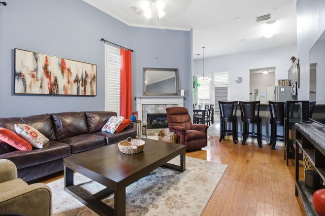 9945 OBAN DR, Cordova, TN 38016