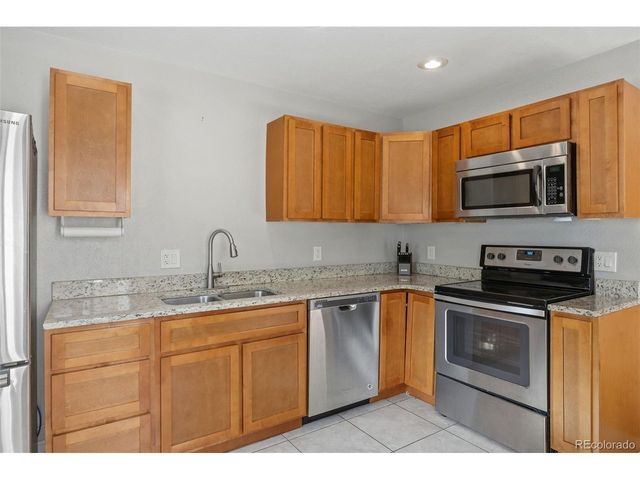 7667 S Monaco Cir W, Englewood, CO 80112