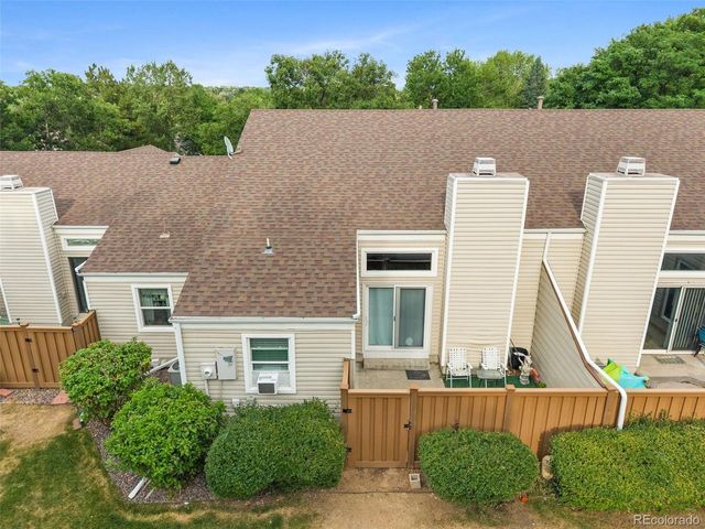 7667 S Monaco Cir W, Englewood, CO 80112