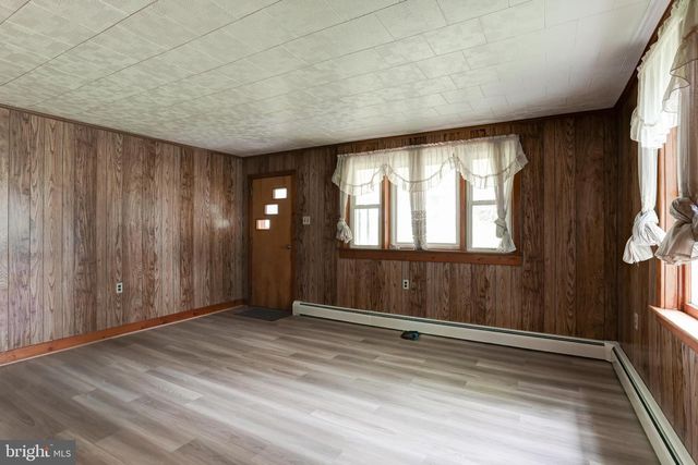 175 DELLVILLE RD, Duncannon, PA 17020