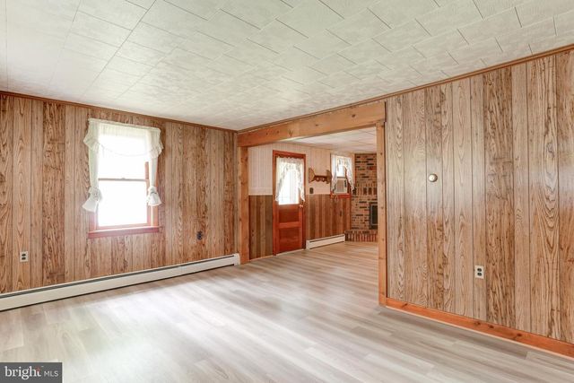 175 DELLVILLE RD, Duncannon, PA 17020