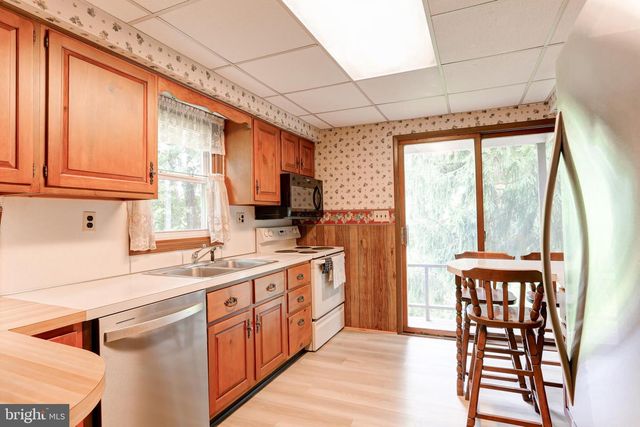 175 DELLVILLE RD, Duncannon, PA 17020