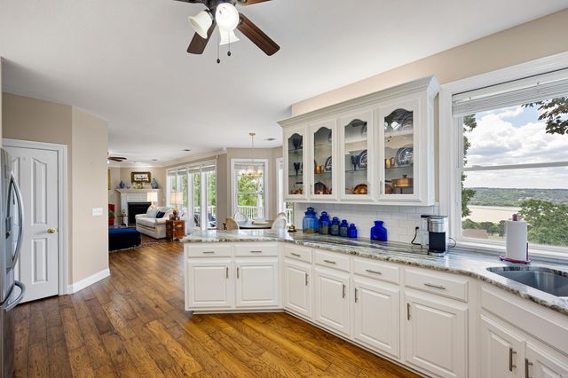 8 E Ridgeline Dr Drive, Russellville, AR 72802