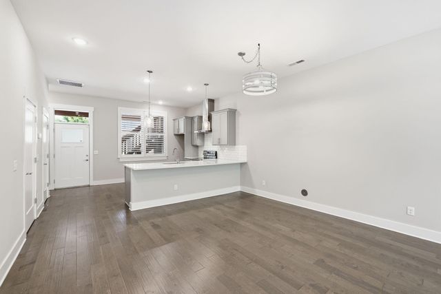 1408 Slayton Street, Chattanooga, TN 37408