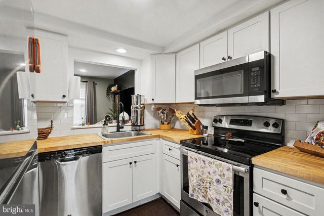 303 CHURCH ST, Lancaster, PA 17602