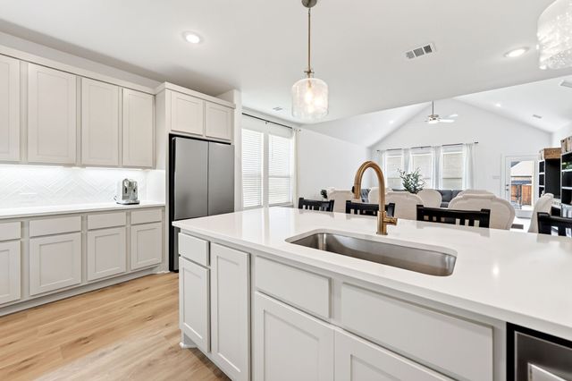 2196 Jonata Street, Waxahachie, TX 75165