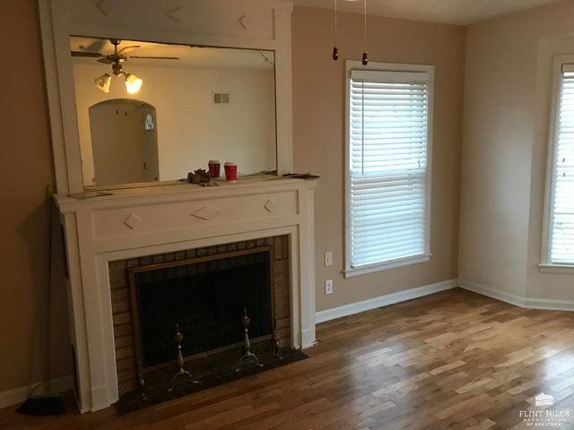 917 Bertrand Streets, Manhattan, KS 66502