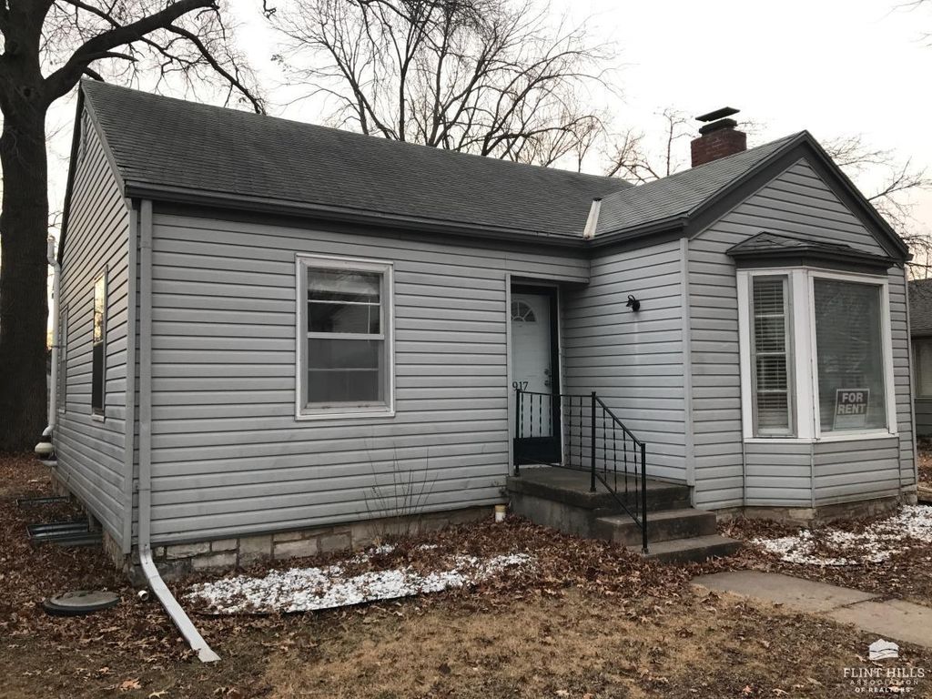 917 Bertrand Streets, Manhattan, KS 66502