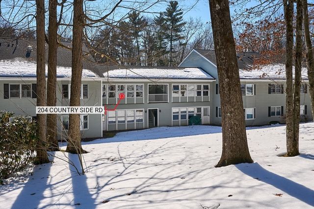 204 Countryside 204, Greenfield, MA 01301