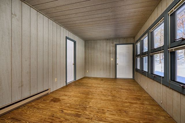 204 Countryside 204, Greenfield, MA 01301