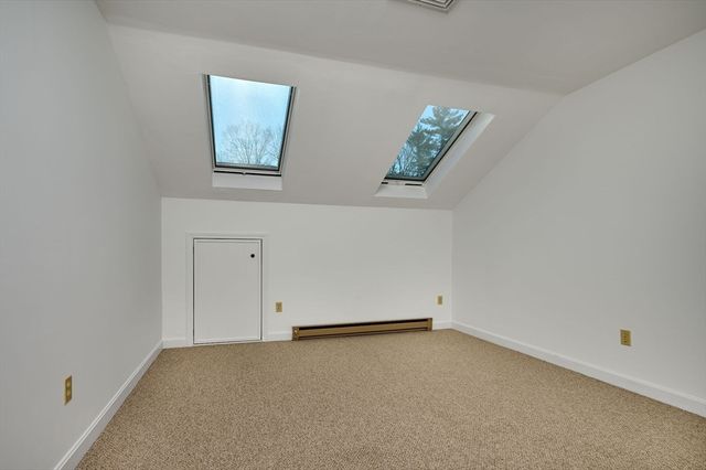 204 Countryside 204, Greenfield, MA 01301