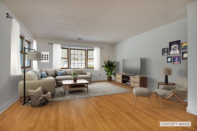 204 Countryside 204, Greenfield, MA 01301