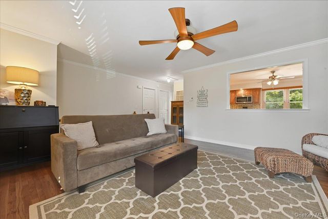 2066 Lakeview Road B, Bellmore, NY 11710