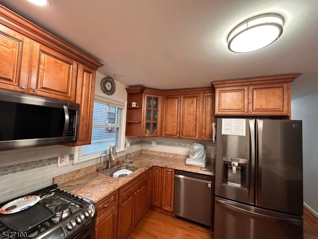 233 Shephard Ave, Newark City, NJ 07112