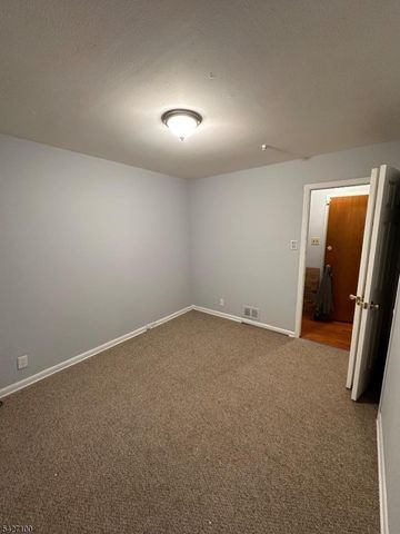 233 Shephard Ave, Newark City, NJ 07112