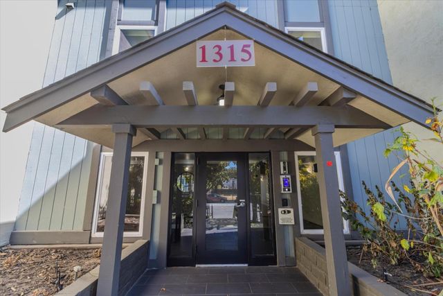 1315 A Street 213, Hayward, CA 94541