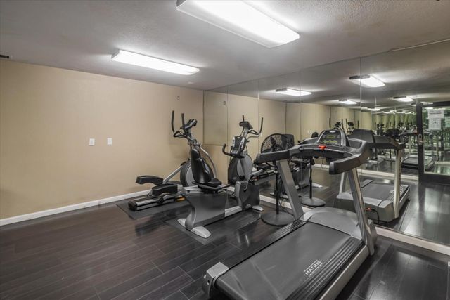 1315 A Street 213, Hayward, CA 94541