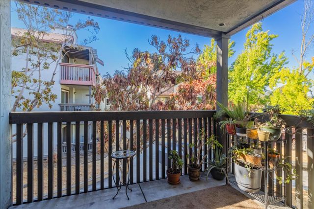 1315 A Street 213, Hayward, CA 94541