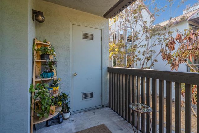 1315 A Street 213, Hayward, CA 94541