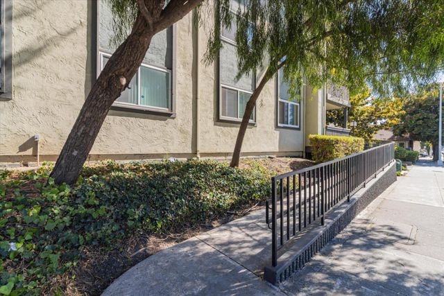 1315 A Street 213, Hayward, CA 94541