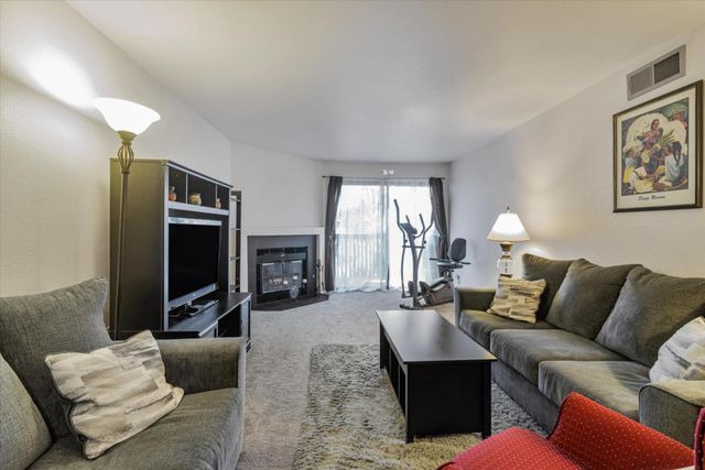 1315 A Street 213, Hayward, CA 94541