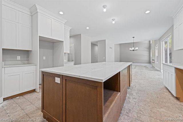 3258 Shorewood Avenue, Fort Gratiot, MI 48059