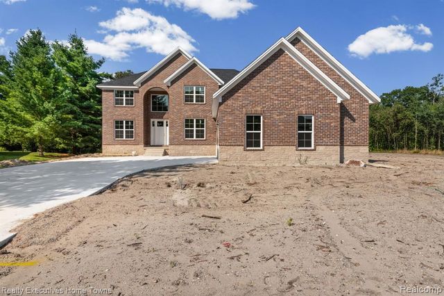 3258 Shorewood Avenue, Fort Gratiot, MI 48059