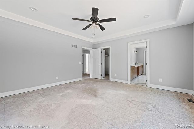 3258 Shorewood Avenue, Fort Gratiot, MI 48059
