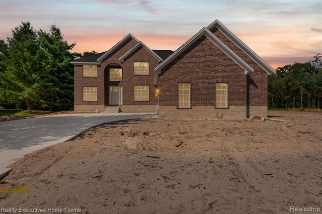 3258 Shorewood Avenue, Fort Gratiot, MI 48059