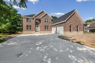 3258 Shorewood Avenue, Fort Gratiot, MI 48059