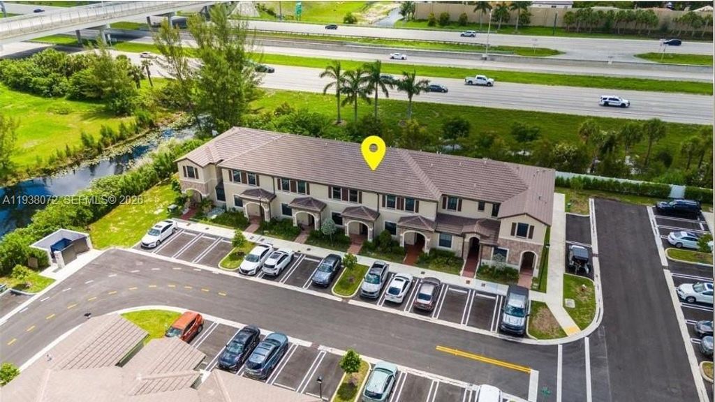 11431 W 32nd Lane, Hialeah, FL 33018