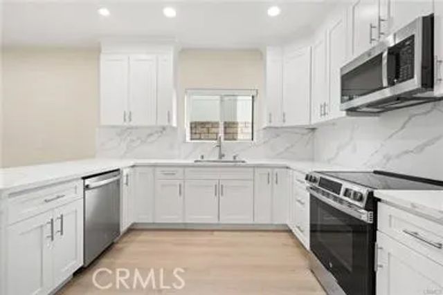 19953 Lassen Street, Chatsworth, CA 91311