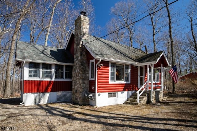 5 Anawa Rd, Vernon Twp., NJ 07422