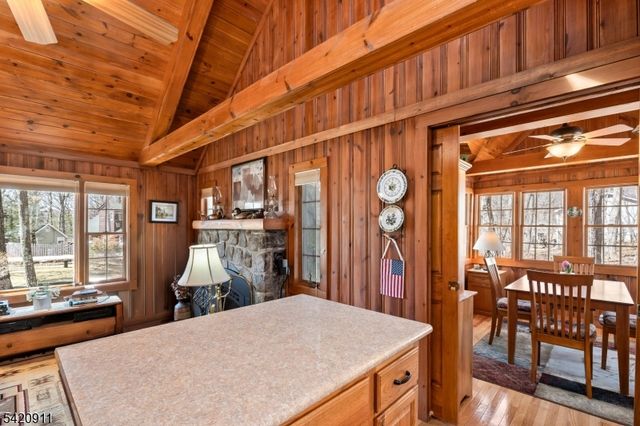 5 Anawa Rd, Vernon Twp., NJ 07422