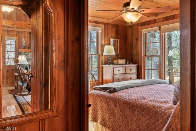 5 Anawa Rd, Vernon Twp., NJ 07422