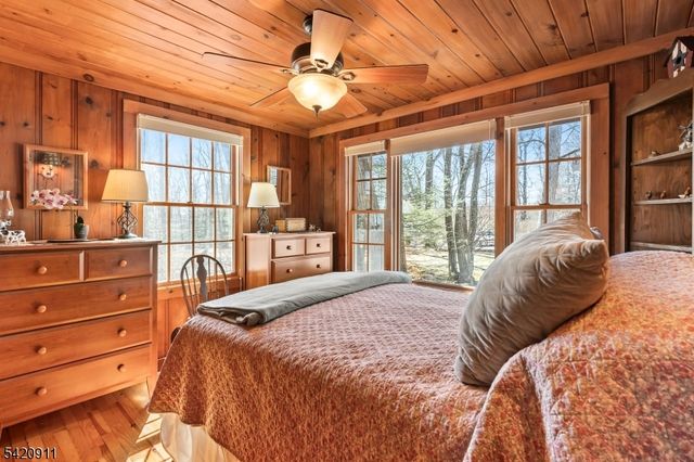 5 Anawa Rd, Vernon Twp., NJ 07422