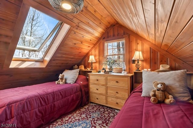 5 Anawa Rd, Vernon Twp., NJ 07422