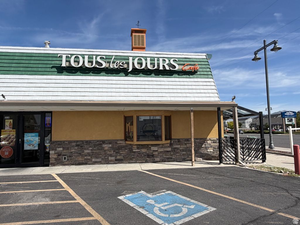 3530 S STATE ST, South Salt Lake, UT 84115 — exterior