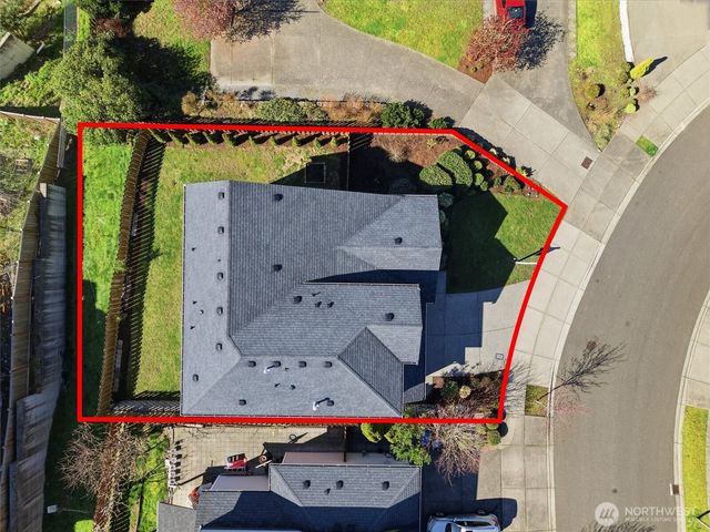 9025 S 204th Place, Kent, WA 98031