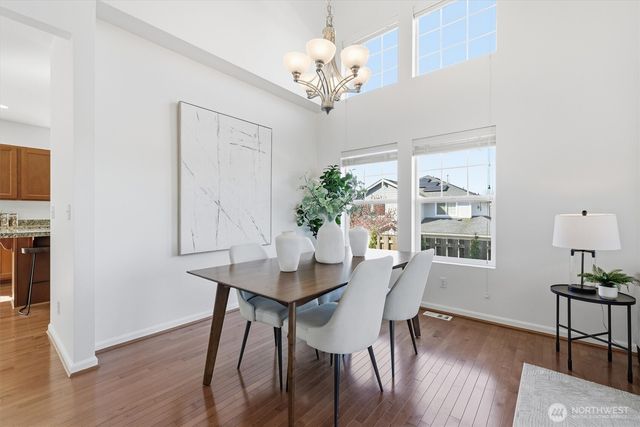 9025 S 204th Place, Kent, WA 98031