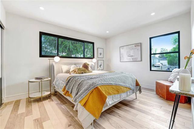 5430 Geyser Avenue, Tarzana, CA 91356