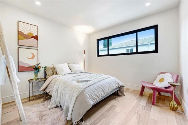 5430 Geyser Avenue, Tarzana, CA 91356