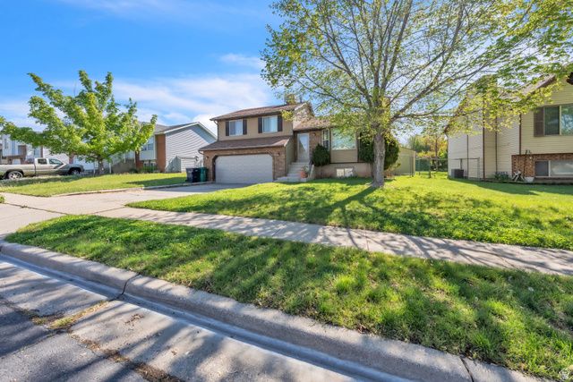 1052 N 1000 E, Layton, UT 84040