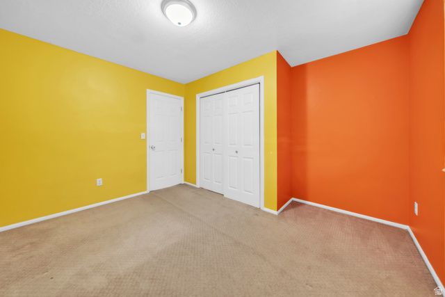 1052 N 1000 E, Layton, UT 84040